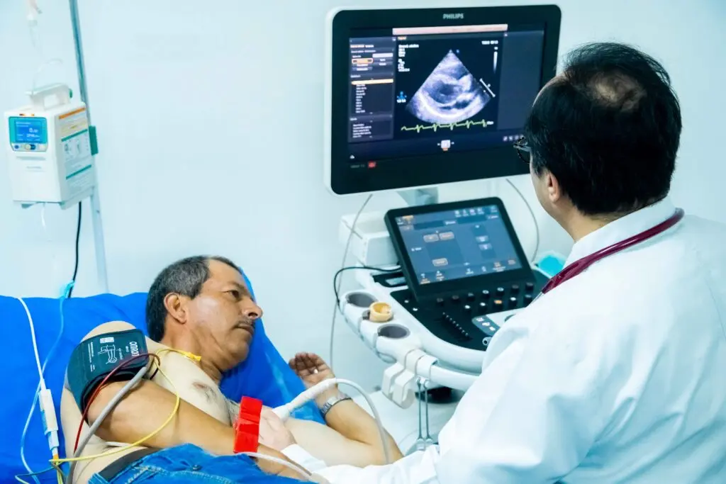 Eco Estrés: Una Prueba Completa para Evaluar la Salud Cardíaca - Cómo es el examen de ecocardiograma de estrés eco estres - Cómo es el examen de ecocardiograma de estrés