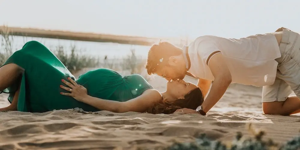 Cómo hacer que tu bebé se mueva en el vientre: Guía completa - Cómo sentir el bebé dentro del vientre como tocar la panza para que el bebé se mueva - Cómo sentir el bebé dentro del vientre