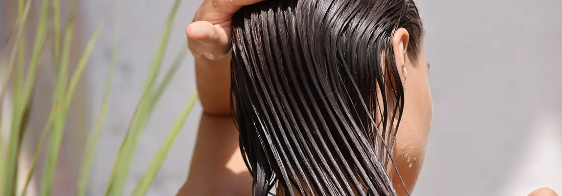 Vinagre de Manzana para el Pelo: Beneficios, Usos y Cómo Aplicarlo - Cómo usar vinagre como acondicionador vinagre de manzana para el pelo - Cómo usar vinagre como acondicionador