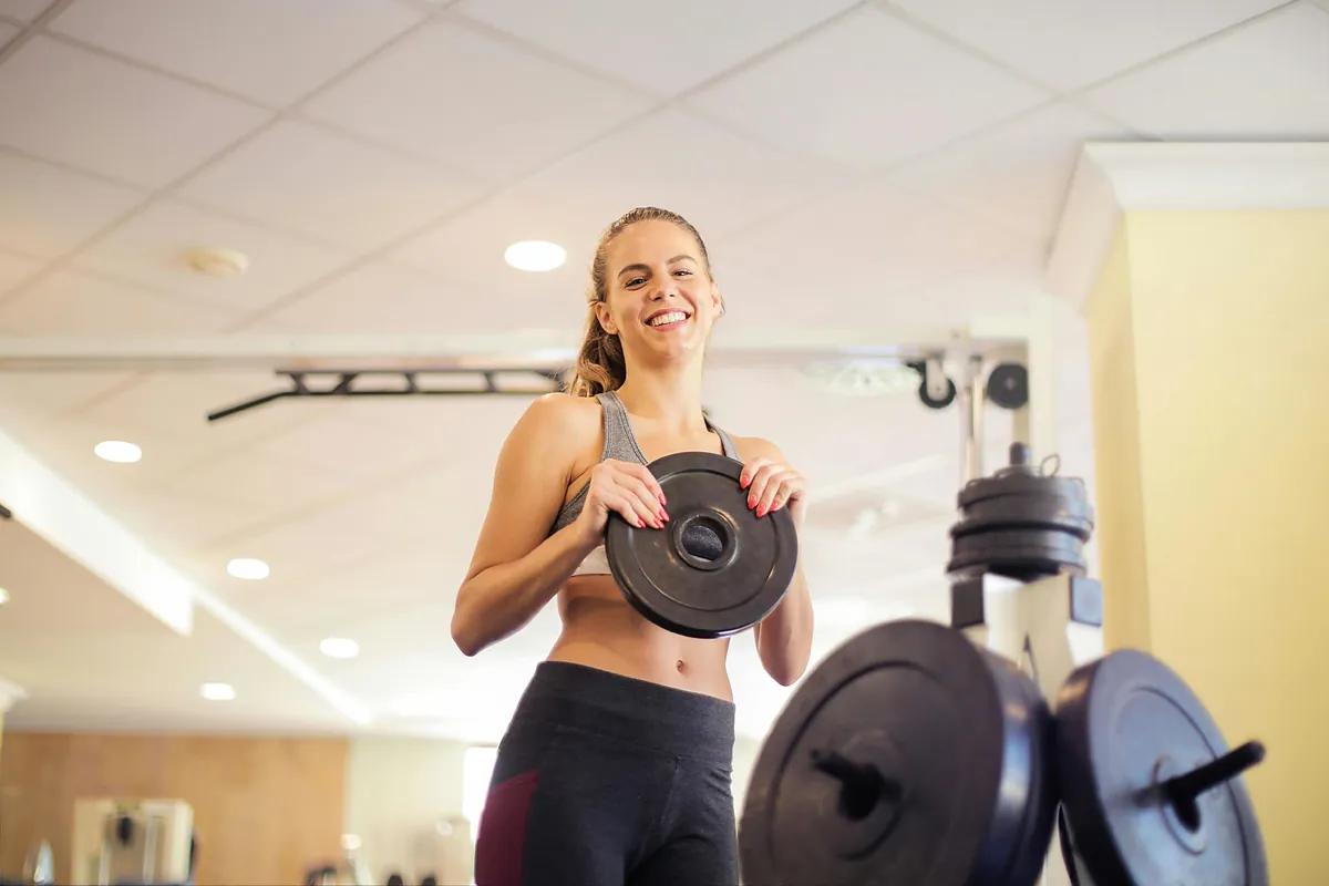 Rutina de Gimnasio para Bajar de Peso: Guía Completa para Alcanzar tu Objetivo - Qué ejercicio quema más grasa en el gimnasio rutina de gimnasio para bajar de peso - Qué ejercicio quema más grasa en el gimnasio