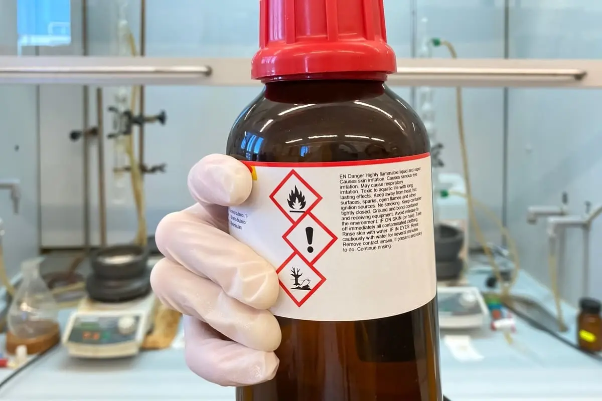 Guantes de Nitrilo vs Látex: ¿Cuál es el Mejor para Ti? - Qué es mejor, guantes de nitrilo o vinilo guantes de nitrilo o latex - Qué es mejor, guantes de nitrilo o vinilo