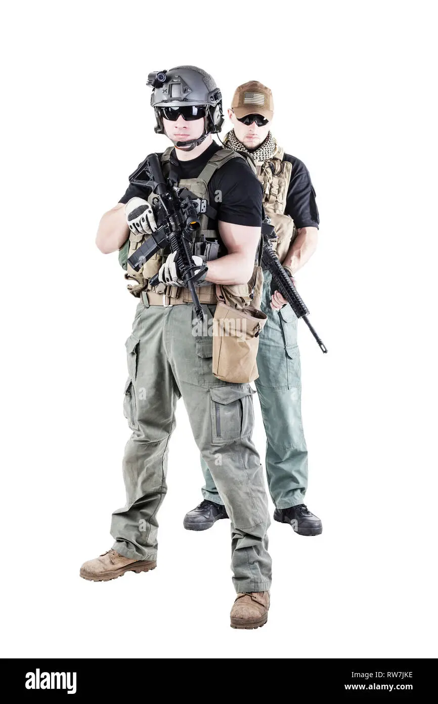 Compañías Militares Privadas: Un Análisis del Fenómeno Mercenario - Qué es un PMC pmc militar - Qué es un PMC