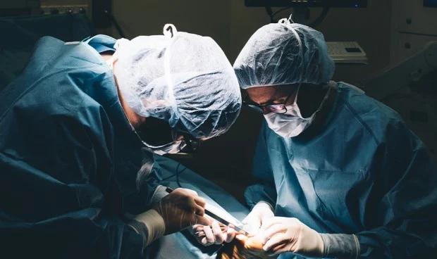 Especialidades Médicas Menos Estresantes: ¿Cuál es la Ideal para Ti? - Qué médicos son más felices medicos relajados - Qué médicos son más felices
