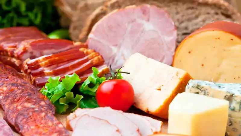 Dieta para bajar el colesterol: alimentos prohibidos y consejos para una alimentación saludable - Qué tienes que dejar de comer para bajar el colesterol dieta para bajar el colesterol - Qué tienes que dejar de comer para bajar el colesterol